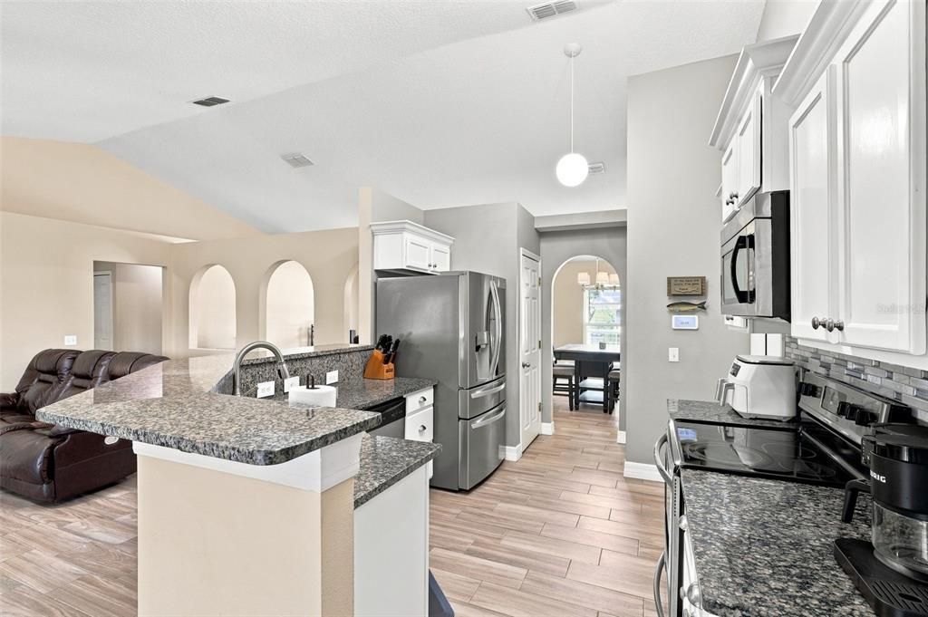 En Venta: $324,900 (3 camas, 2 baños, 1620 Pies cuadrados)