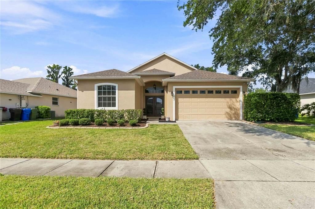 For Sale: $361,300 (3 beds, 2 baths, 1890 Square Feet)