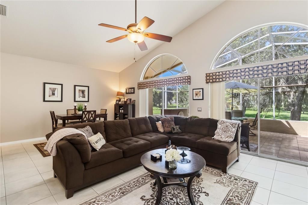 For Sale: $361,300 (3 beds, 2 baths, 1890 Square Feet)