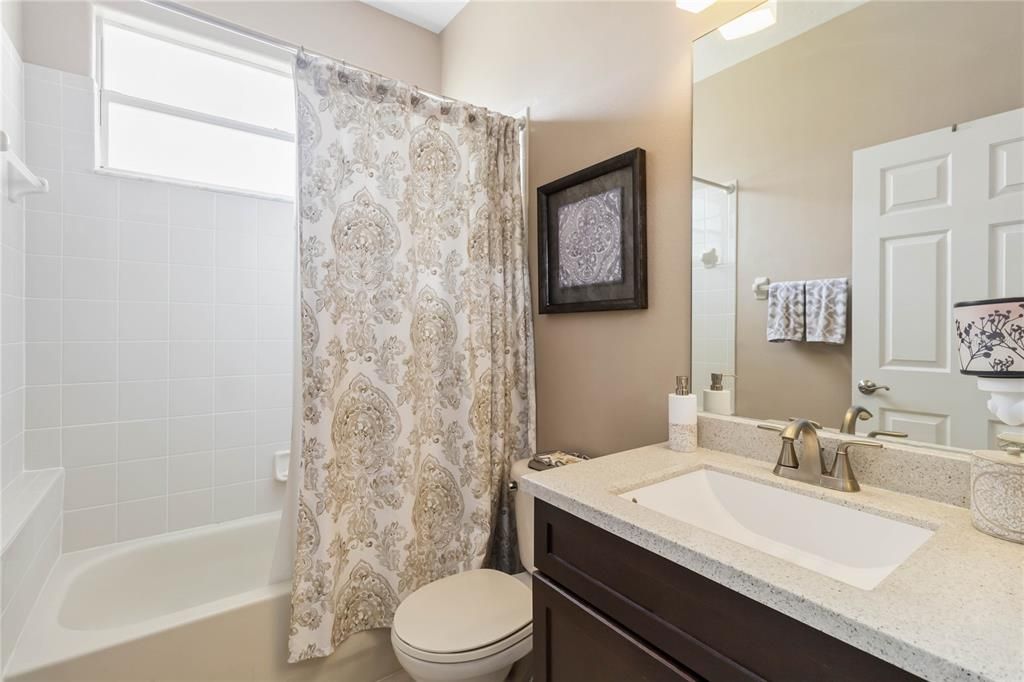 For Sale: $361,300 (3 beds, 2 baths, 1890 Square Feet)
