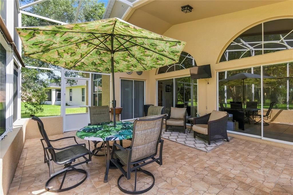 For Sale: $361,300 (3 beds, 2 baths, 1890 Square Feet)
