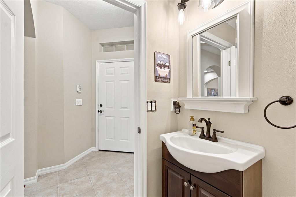 For Sale: $315,000 (3 beds, 2 baths, 1802 Square Feet)