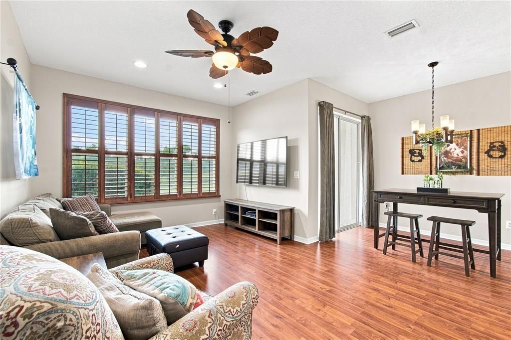 For Sale: $315,000 (3 beds, 2 baths, 1802 Square Feet)