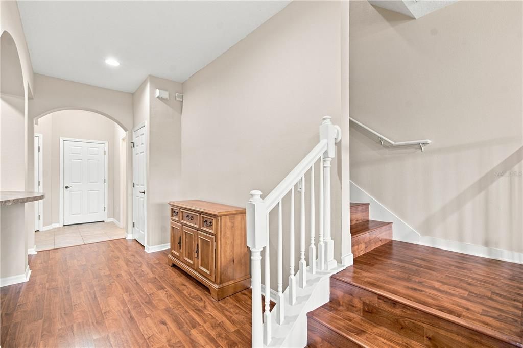 For Sale: $315,000 (3 beds, 2 baths, 1802 Square Feet)