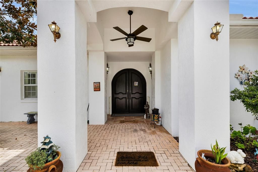 For Sale: $625,000 (3 beds, 2 baths, 3711 Square Feet)