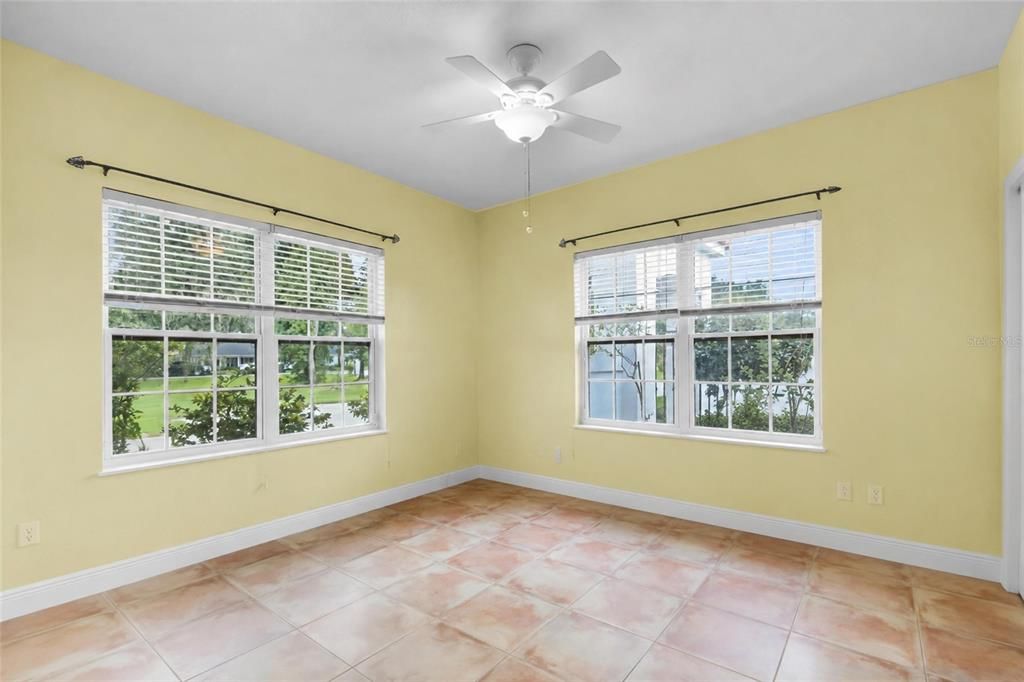 For Sale: $625,000 (3 beds, 2 baths, 3711 Square Feet)