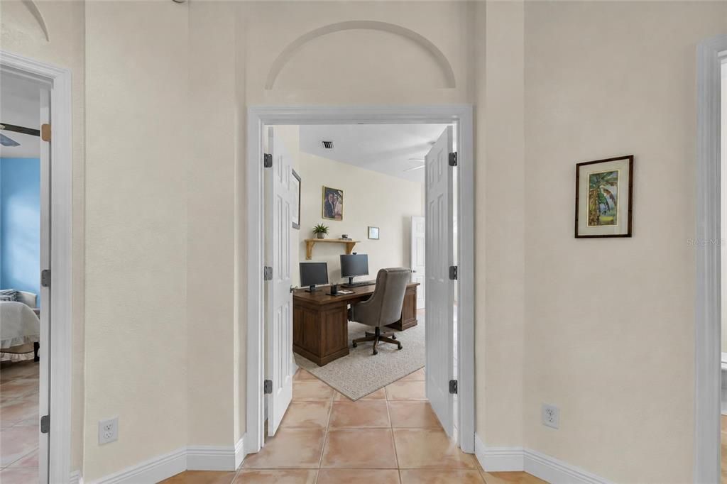 For Sale: $625,000 (3 beds, 2 baths, 3711 Square Feet)