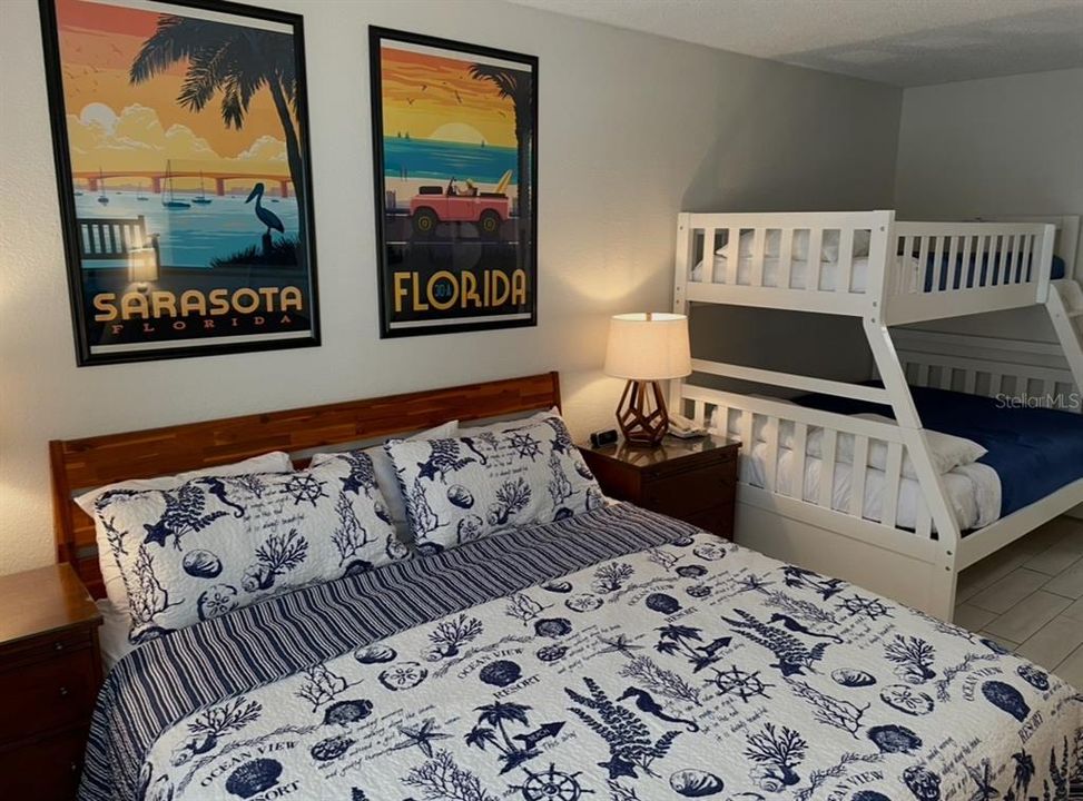 For Sale: $89,900 (1 beds, 1 baths, 312 Square Feet)