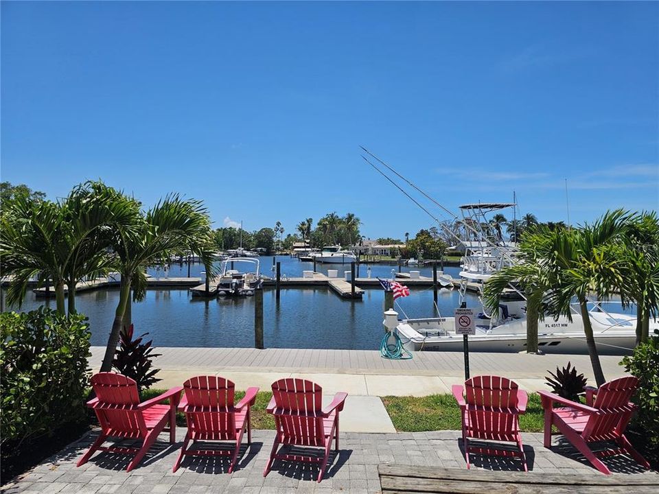 For Sale: $89,900 (1 beds, 1 baths, 312 Square Feet)