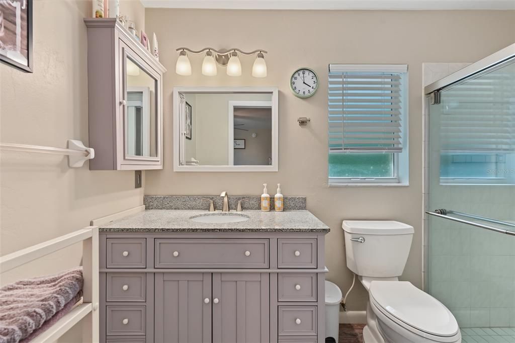 For Sale: $294,000 (3 beds, 2 baths, 1235 Square Feet)