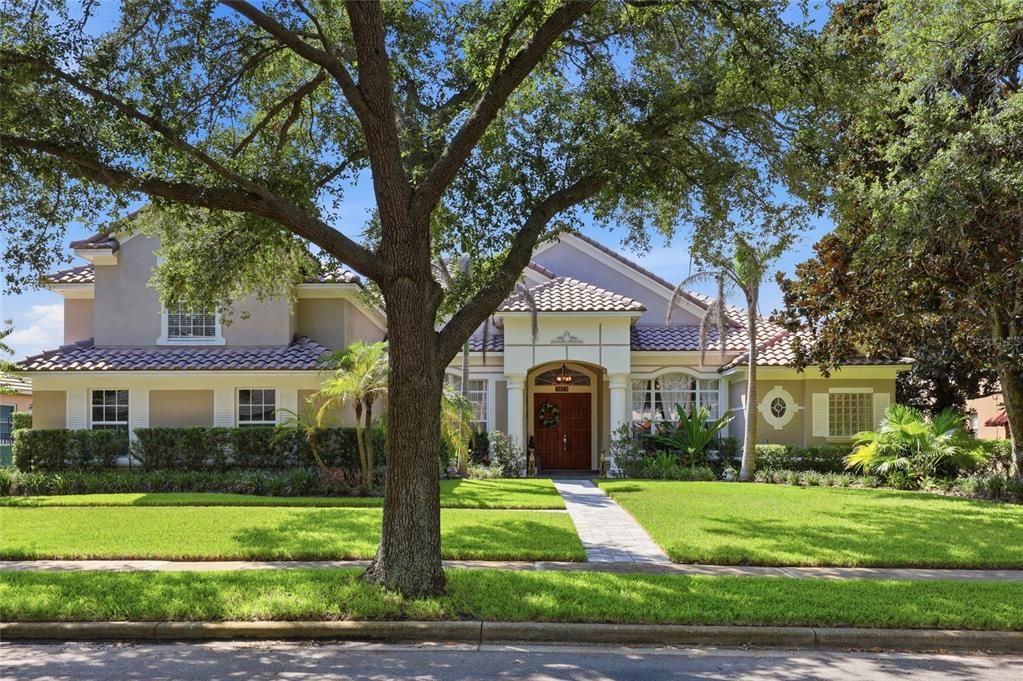 For Sale: $1,100,000 (4 beds, 4 baths, 3453 Square Feet)