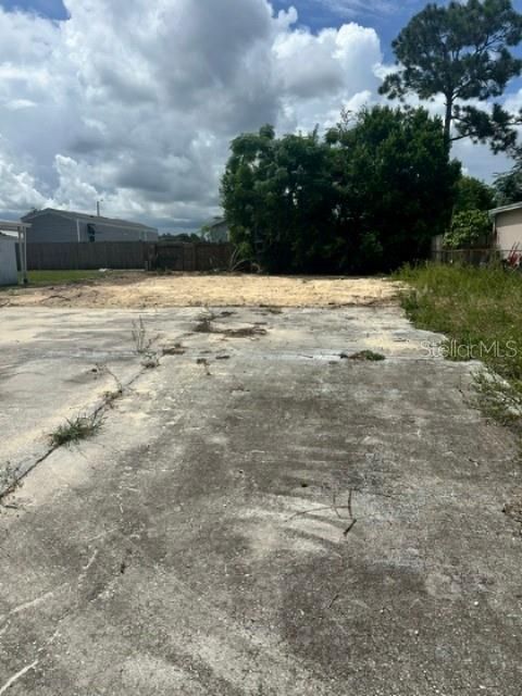 En Venta: $55,000 (0.10 acres)