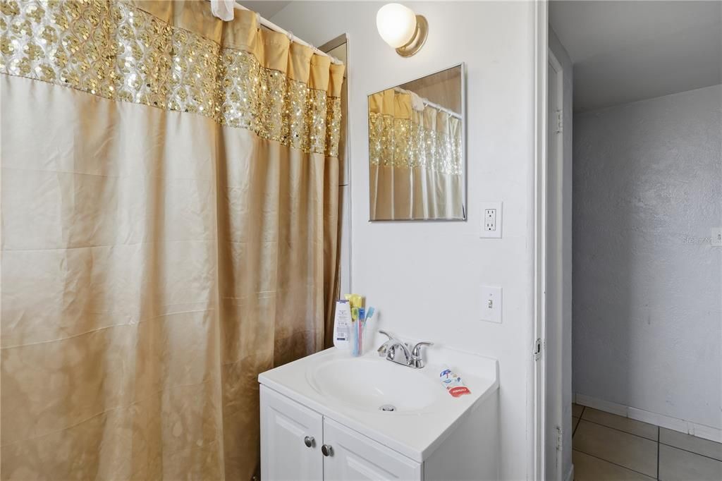 En Venta: $179,999 (3 camas, 2 baños, 912 Pies cuadrados)