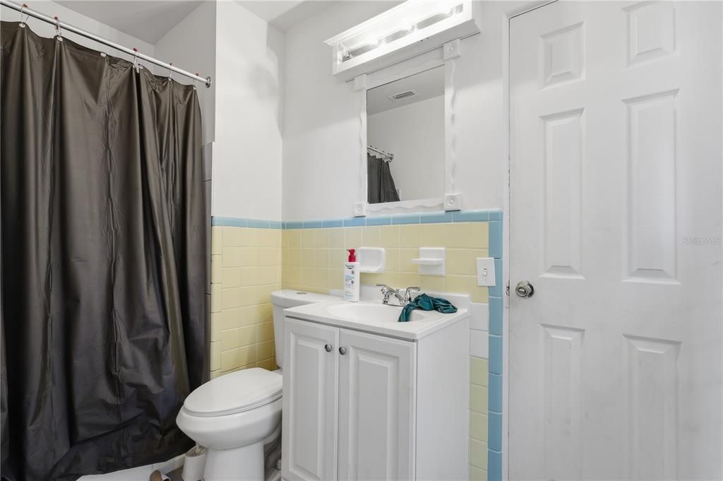 En Venta: $179,999 (3 camas, 2 baños, 912 Pies cuadrados)