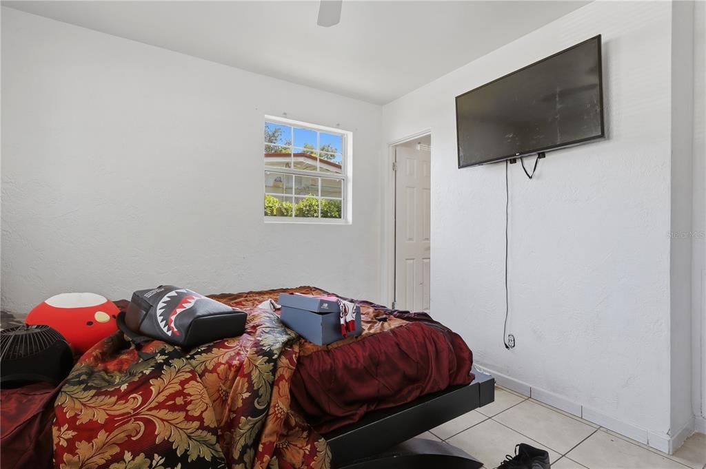 En Venta: $179,999 (3 camas, 2 baños, 912 Pies cuadrados)