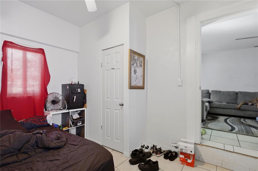 En Venta: $179,999 (3 camas, 2 baños, 912 Pies cuadrados)
