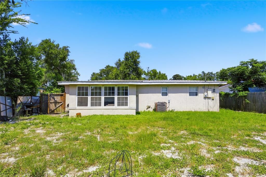 En Venta: $179,999 (3 camas, 2 baños, 912 Pies cuadrados)