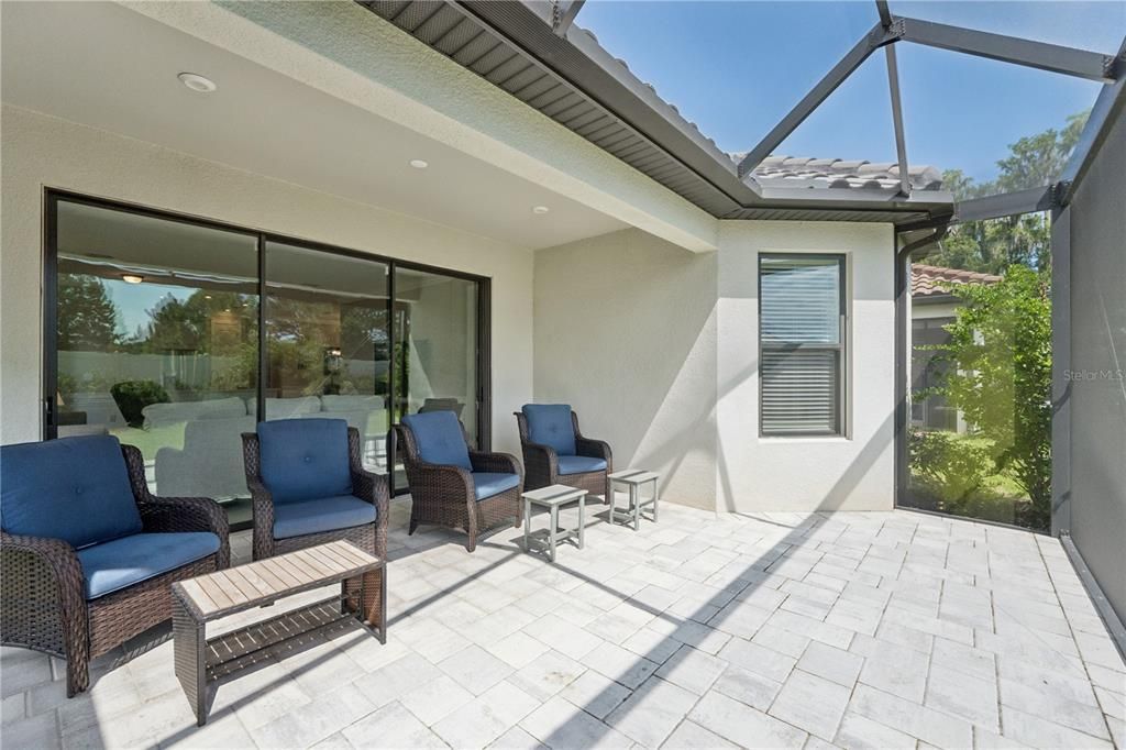 En Venta: $469,900 (2 camas, 2 baños, 1689 Pies cuadrados)