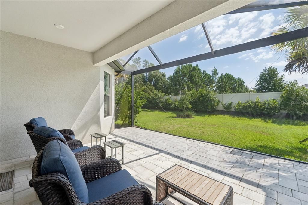 En Venta: $469,900 (2 camas, 2 baños, 1689 Pies cuadrados)