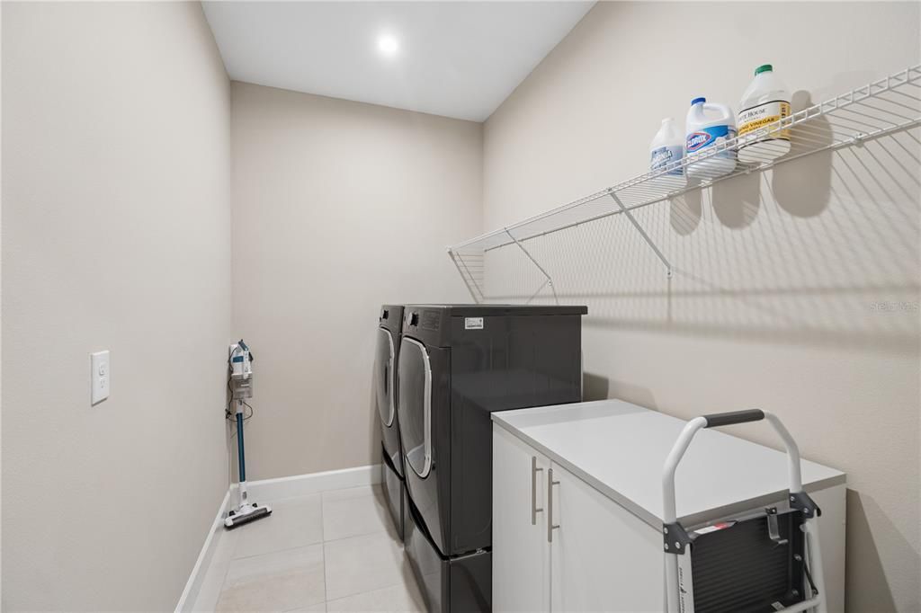 En Venta: $469,900 (2 camas, 2 baños, 1689 Pies cuadrados)