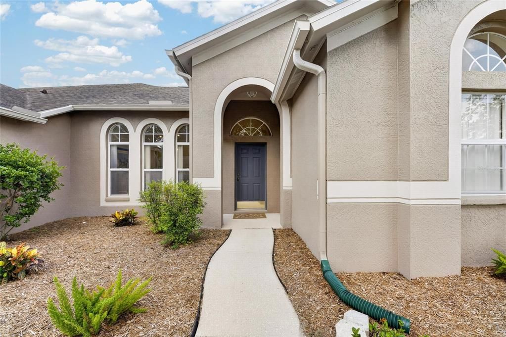 For Sale: $469,900 (4 beds, 3 baths, 2727 Square Feet)