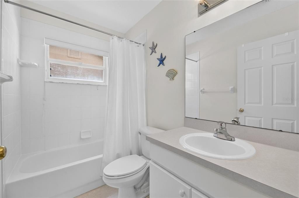 For Sale: $469,900 (4 beds, 3 baths, 2727 Square Feet)