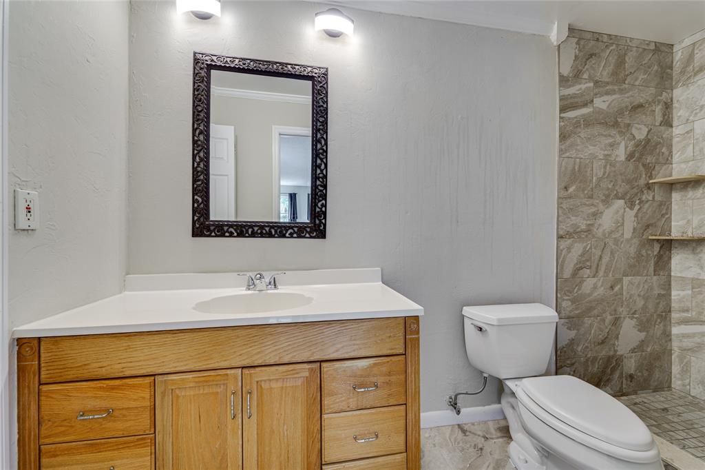 For Sale: $409,900 (3 beds, 2 baths, 1489 Square Feet)