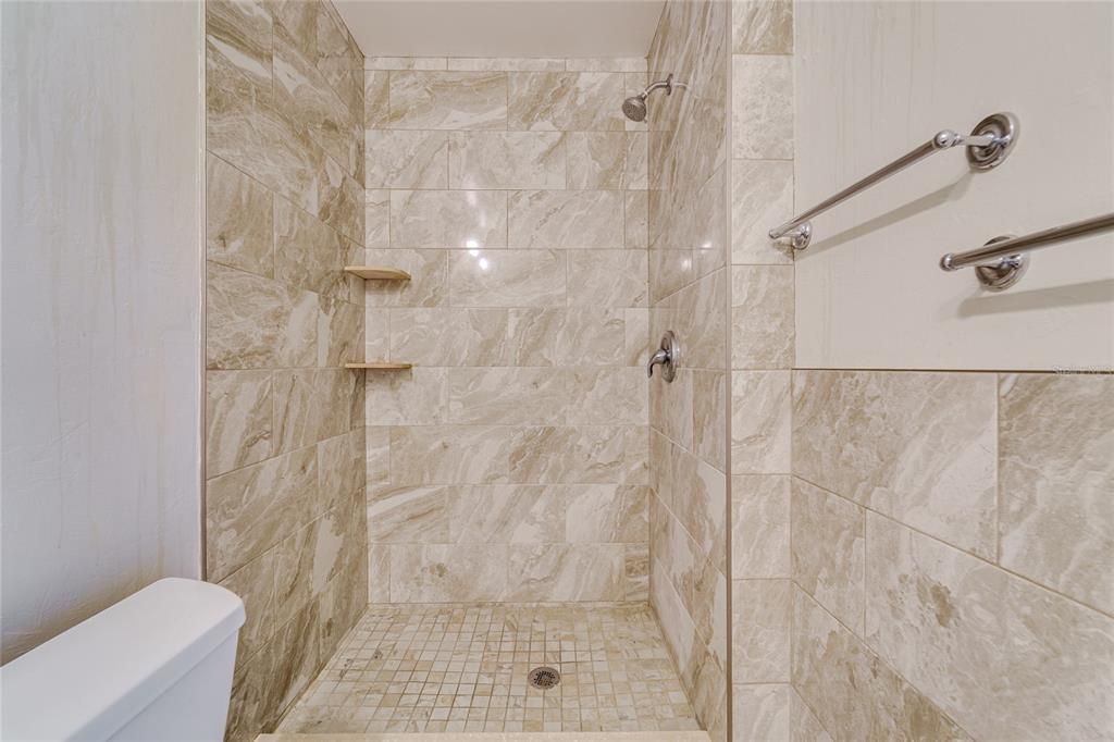 For Sale: $409,900 (3 beds, 2 baths, 1489 Square Feet)