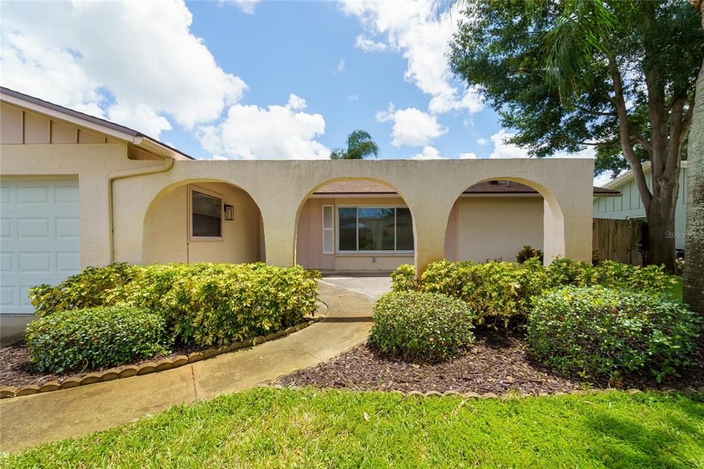 For Sale: $409,900 (3 beds, 2 baths, 1489 Square Feet)