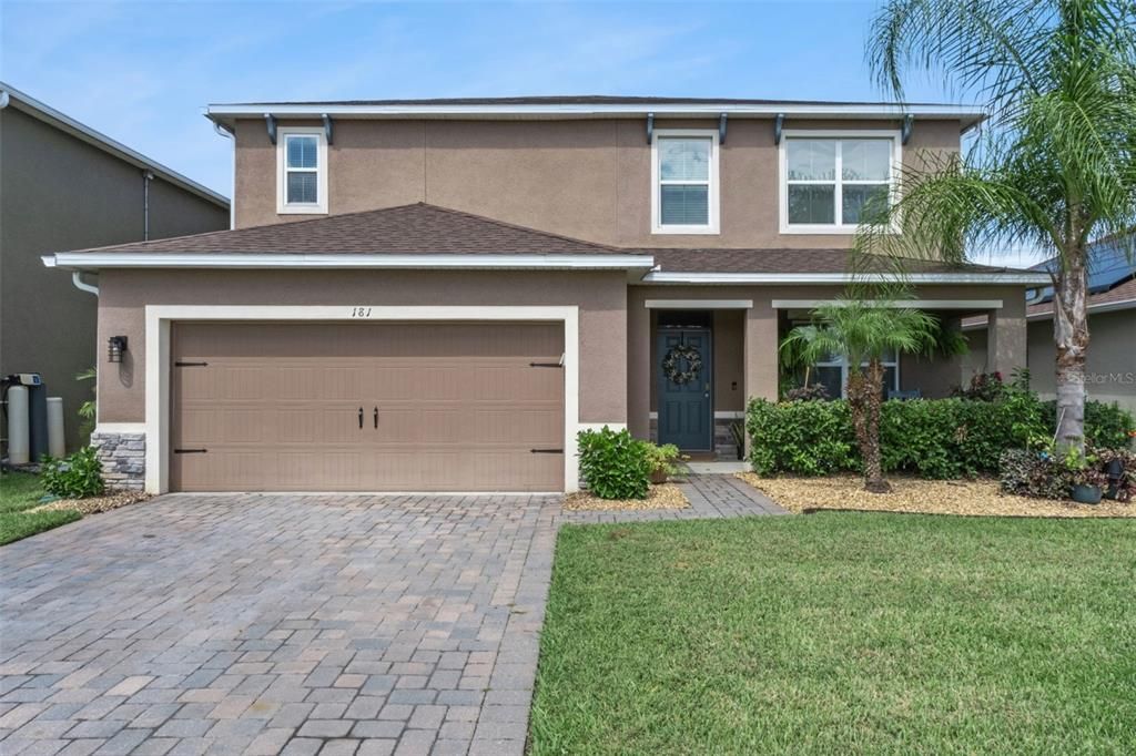 For Sale: $459,000 (5 beds, 3 baths, 2830 Square Feet)