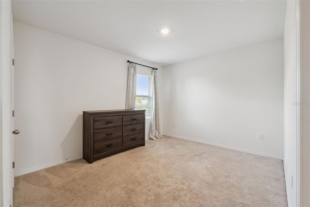 For Sale: $459,000 (5 beds, 3 baths, 2830 Square Feet)