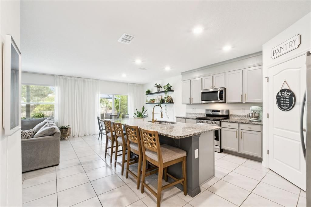 For Sale: $459,000 (5 beds, 3 baths, 2830 Square Feet)