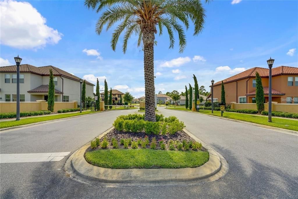 For Sale: $459,000 (5 beds, 3 baths, 2830 Square Feet)