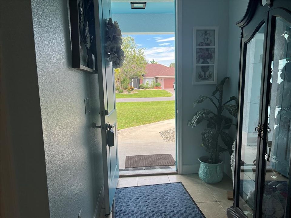 En Venta: $399,000 (3 camas, 2 baños, 1683 Pies cuadrados)