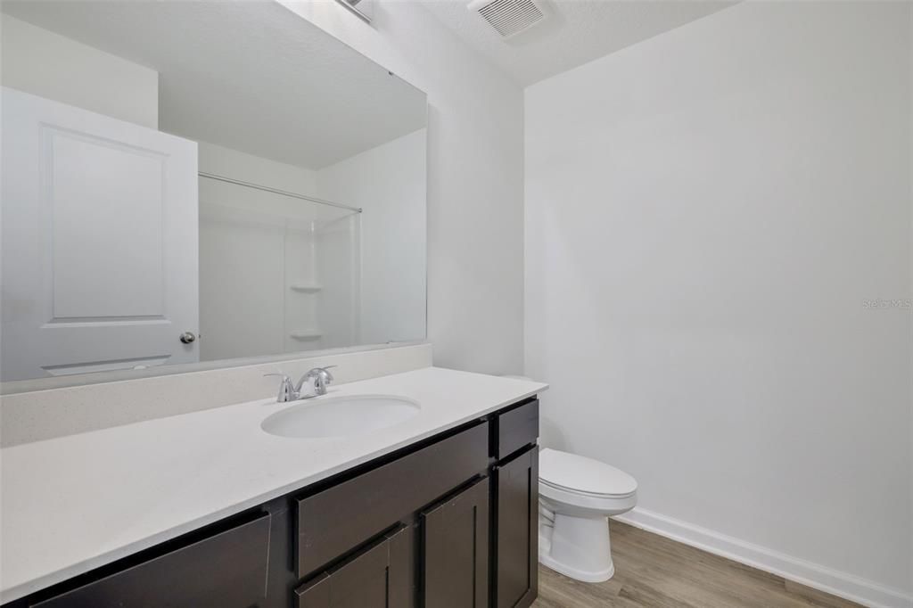 For Sale: $209,990 (2 beds, 2 baths, 1395 Square Feet)