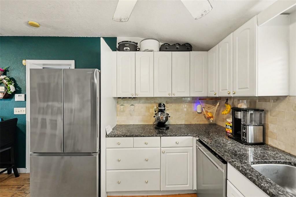 En Venta: $325,000 (3 camas, 2 baños, 1152 Pies cuadrados)