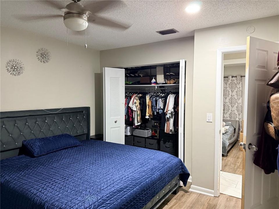 For Sale: $465,000 (3 beds, 2 baths, 1334 Square Feet)