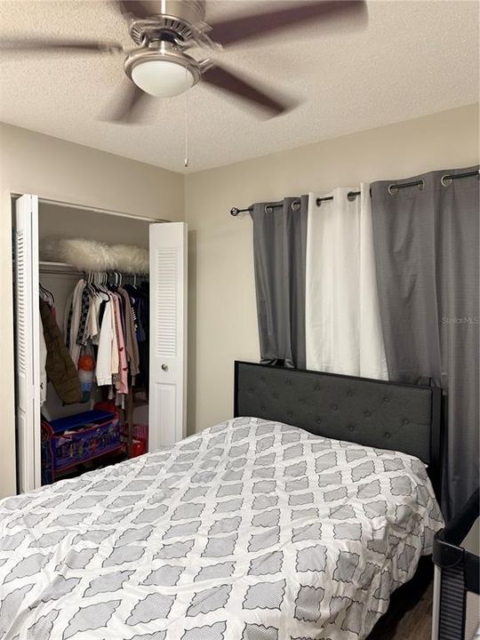 For Sale: $465,000 (3 beds, 2 baths, 1334 Square Feet)