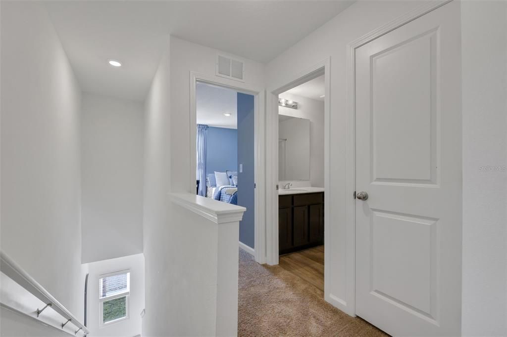 For Sale: $209,990 (2 beds, 2 baths, 1395 Square Feet)