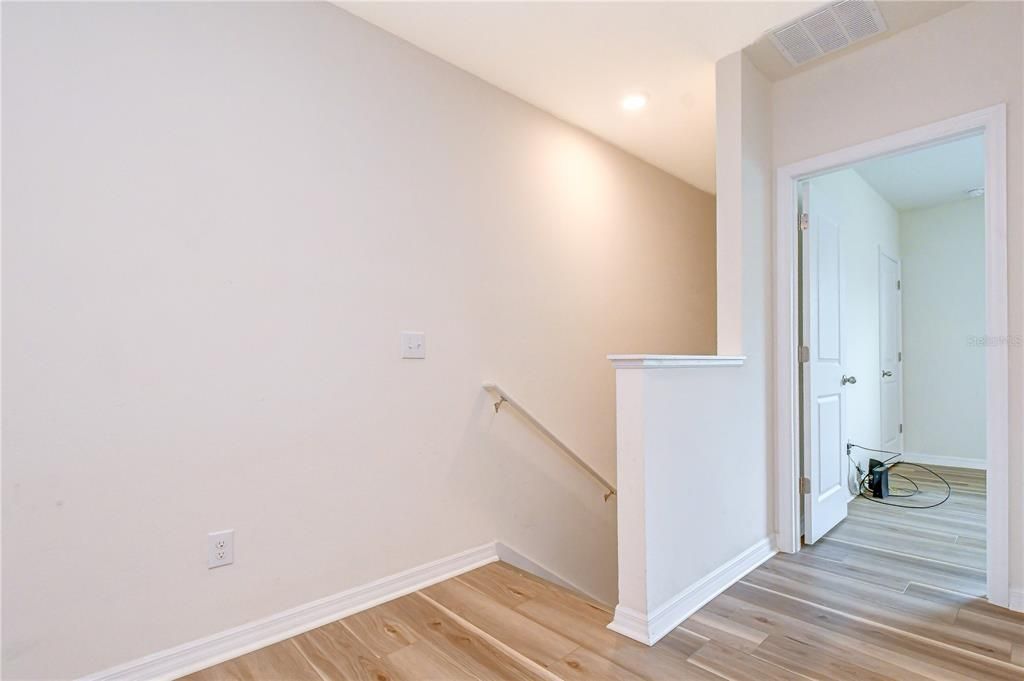 For Sale: $279,000 (3 beds, 2 baths, 1673 Square Feet)