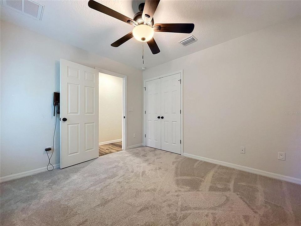 For Sale: $319,900 (3 beds, 2 baths, 1439 Square Feet)