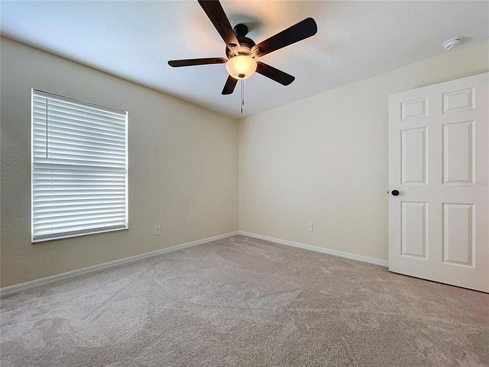For Sale: $319,900 (3 beds, 2 baths, 1439 Square Feet)