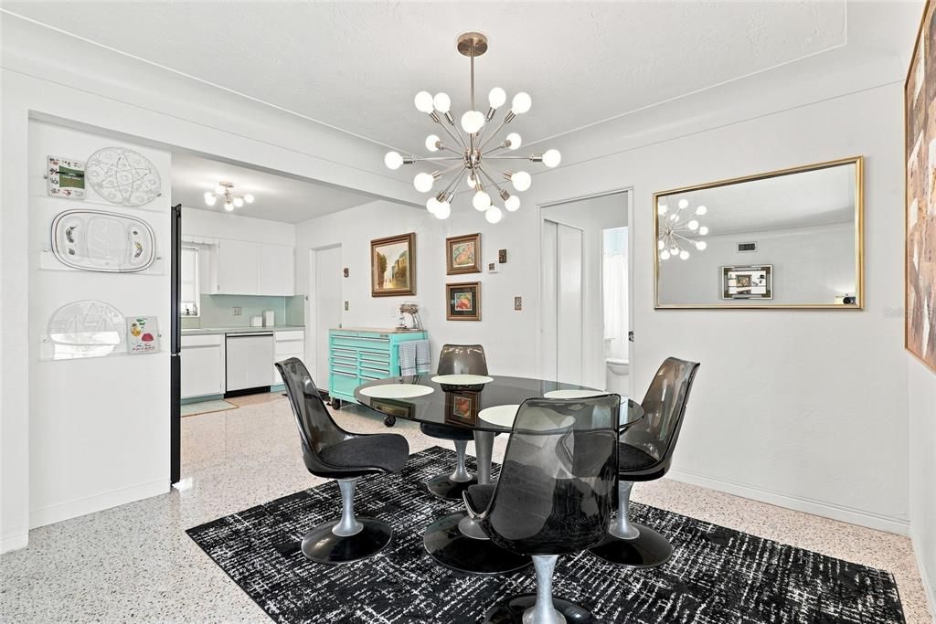 En Venta: $455,000 (3 camas, 2 baños, 1632 Pies cuadrados)