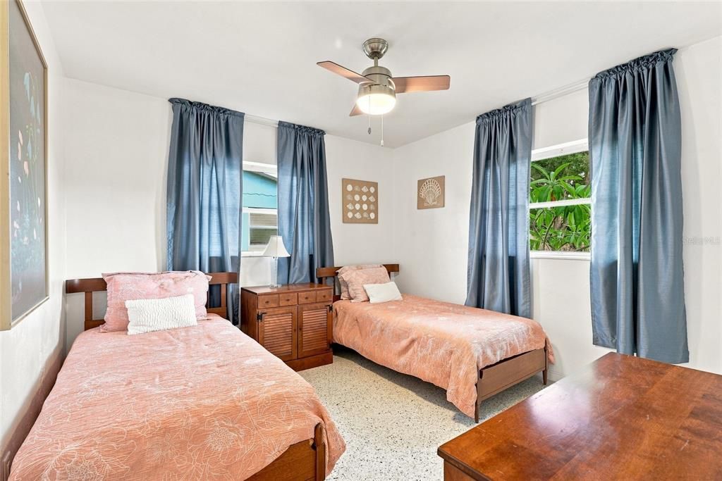 En Venta: $455,000 (3 camas, 2 baños, 1632 Pies cuadrados)