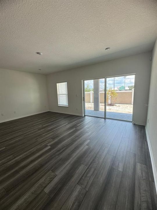 En Renta: $2,300 (3 camas, 2 baños, 1694 Pies cuadrados)