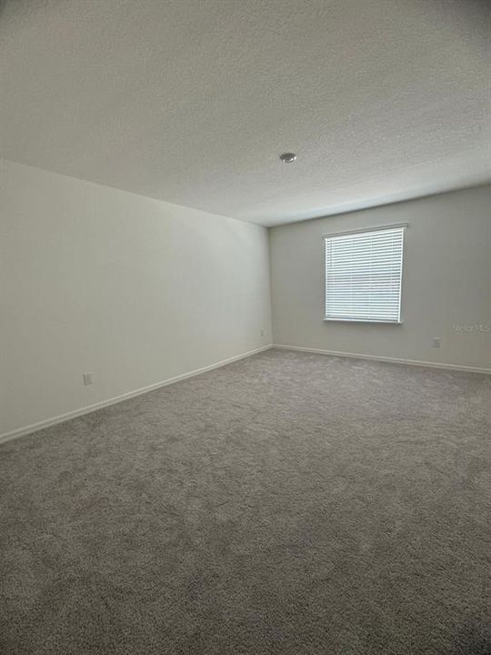 En Renta: $2,300 (3 camas, 2 baños, 1694 Pies cuadrados)
