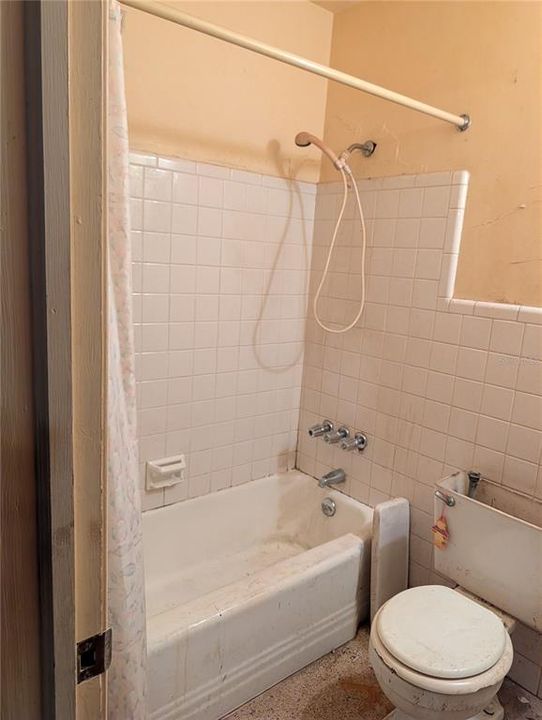 For Sale: $360,000 (3 beds, 1 baths, 1352 Square Feet)