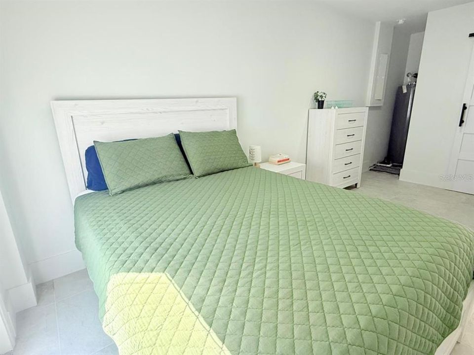 En Renta: $1,200 (1 camas, 1 baños, 2097 Pies cuadrados)