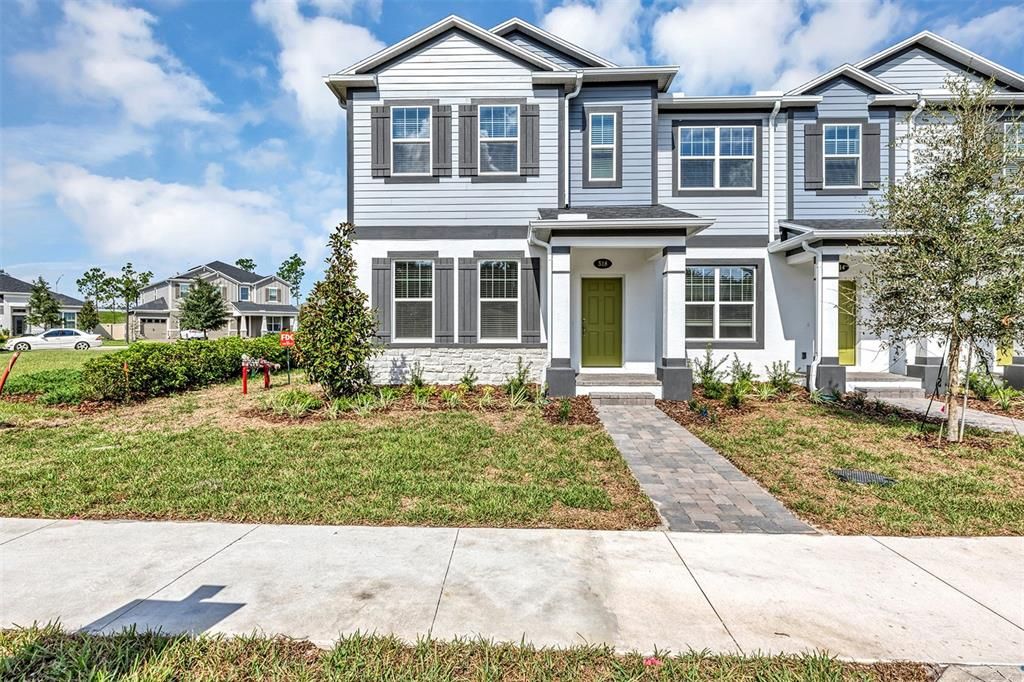 Recently Sold: $355,000 (3 beds, 2 baths, 1835 Square Feet)