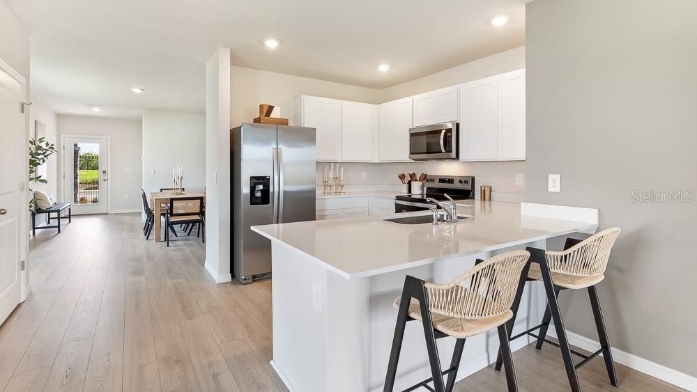 For Sale: $320,275 (3 beds, 2 baths, 1504 Square Feet)